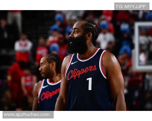 洛杉矶快船西部第七陷困境,哈登疲惫比尔隐身,战绩回暖成当务之急